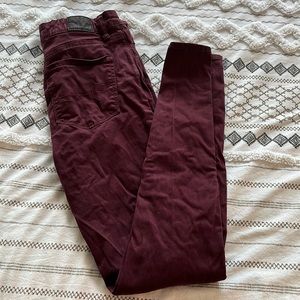 EUC American Eagle Maroon/Wine Skinny Hi Rise Jegging, Size 6 Long
